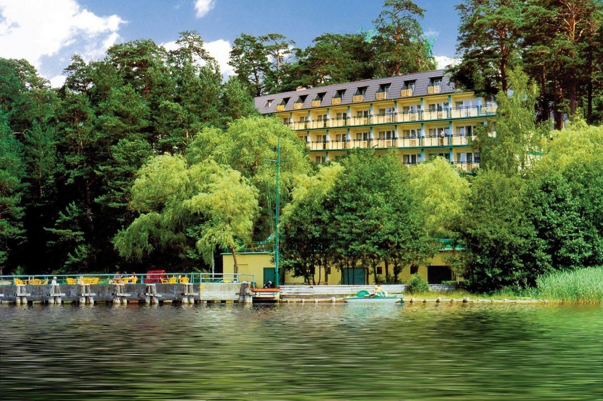 Hotel Warszawa Spa & Resort Augustów Kültér fotó